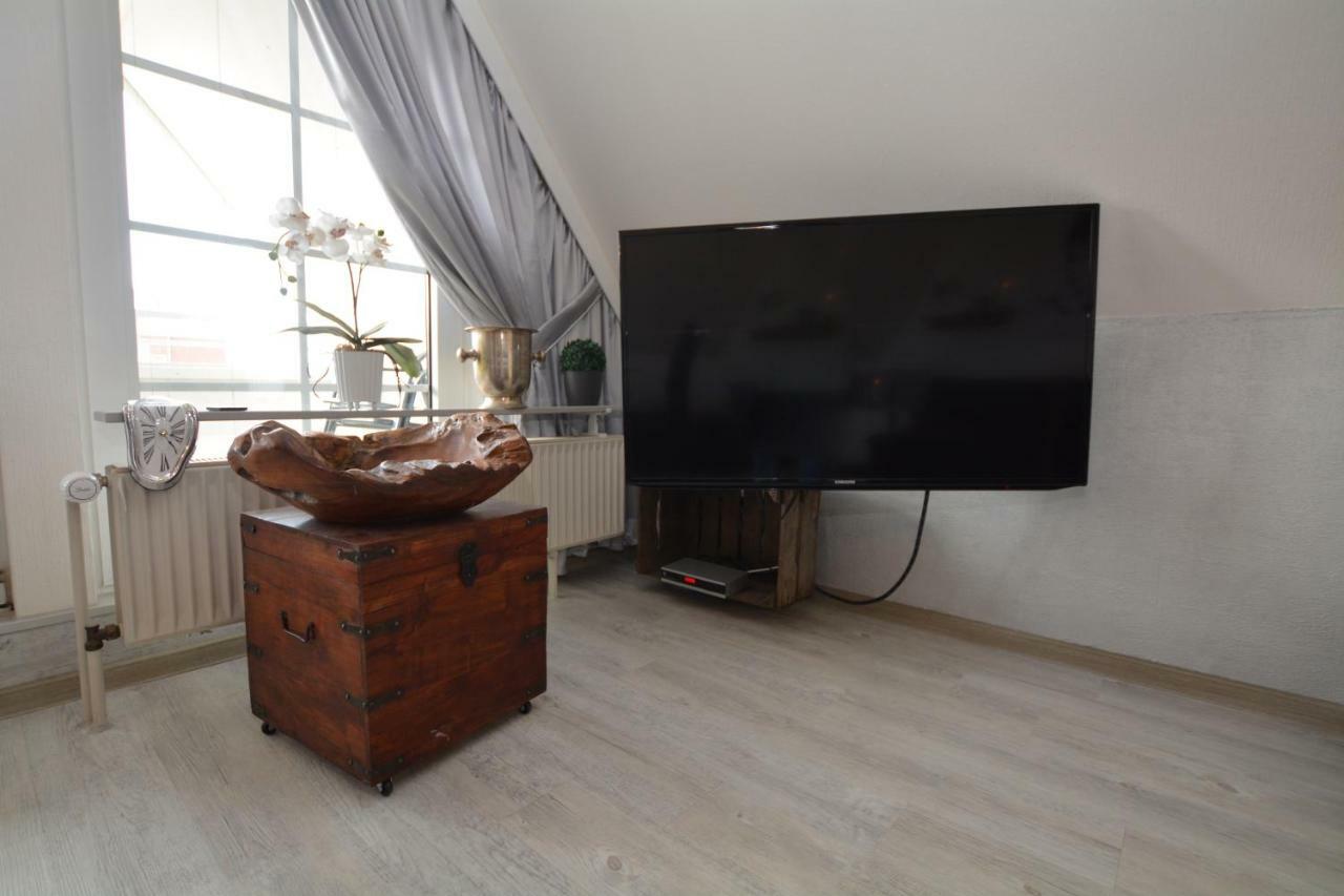 An De Warft Appartement 9 Schwalbennest Büsum Esterno foto